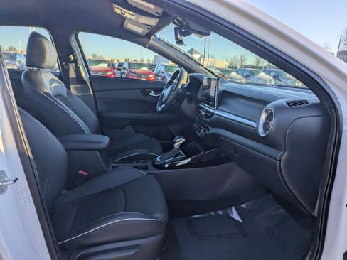 Used 2024 Kia Forte GT-Line image 26