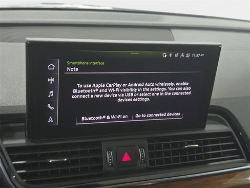 Used 2023 Audi Q5 2.0T Premium w/ Convenience Package image 21