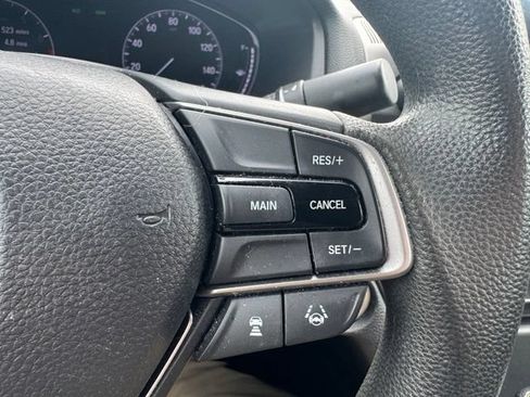 Used 2019 Honda Accord LX image 17