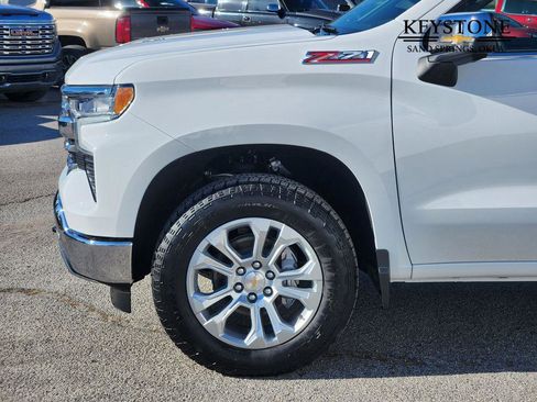 New 2026 Chevrolet Silverado 1500 LTZ w/ Z71 Off-Road Package image 8