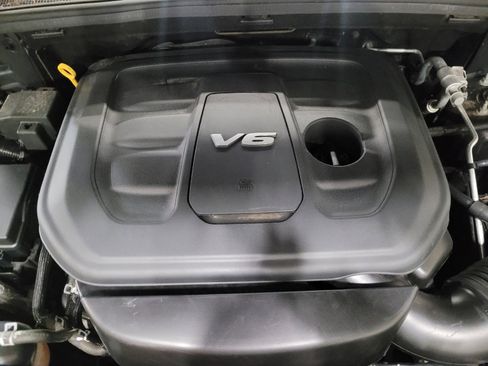 Used 2017 Jeep Grand Cherokee Limited 75th Anniversary image 30