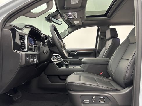 New 2026 GMC Sierra 1500 Denali w/ Denali Reserve Package AWD/4WD image 18