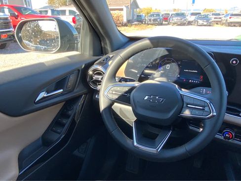 New 2026 Chevrolet Equinox ACTIV image 34