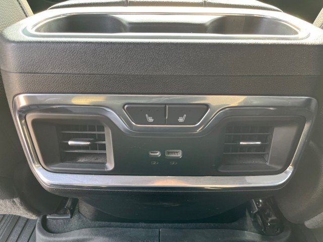 Used 2022 GMC Sierra 1500 Denali AWD/4WD image 25