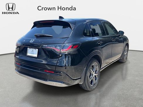Certified 2024 Honda HR-V EX-L image 4