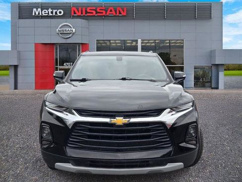 Used 2020 Chevrolet Blazer LT FWD image 2