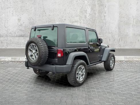 Used 2017 Jeep Wrangler Rubicon w/ Power Convenience Group AWD/4WD image 10
