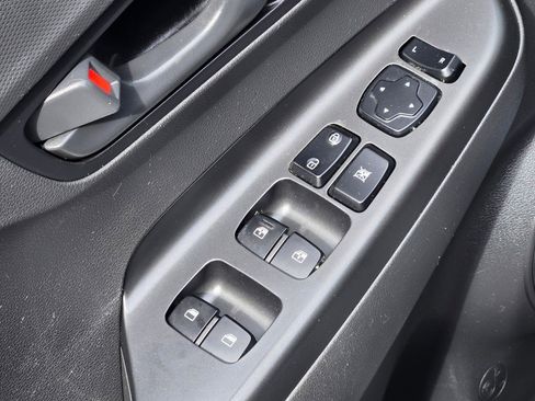 Used 2021 Hyundai Kona SEL image 18