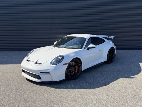 Certified 2022 Porsche 911 GT3 image 1