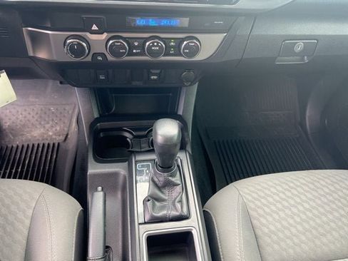 Used 2022 Toyota Tacoma SR5 image 14
