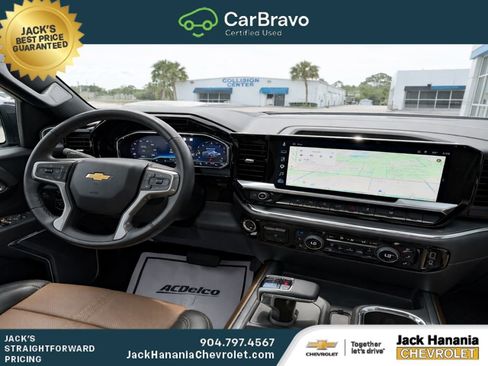 Used 2023 Chevrolet Silverado 1500 High Country w/ High Country Premium Package AWD/4WD image 11