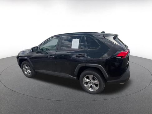 Used 2025 Toyota RAV4 XLE w/ Convenience Package AWD/4WD image 10