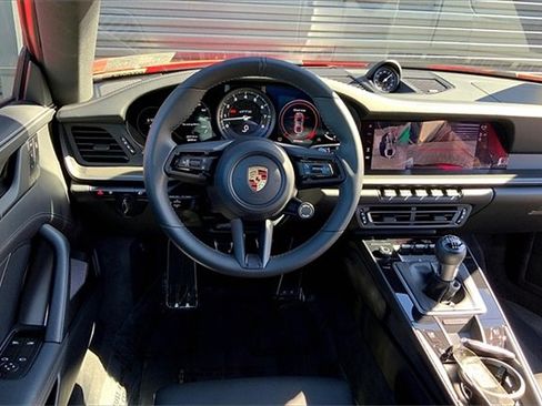 Used 2024 Porsche 911 Carrera GTS image 22