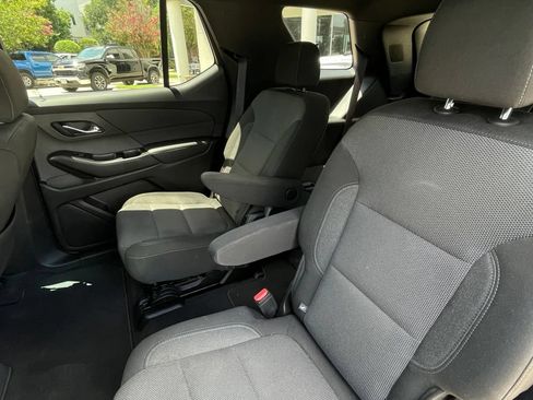 Certified 2023 Chevrolet Traverse LT AWD/4WD image 24
