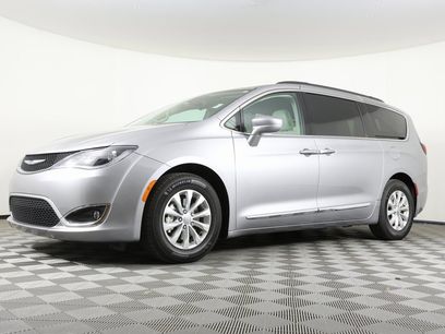 Used 2017 Chrysler Pacifica Touring-L