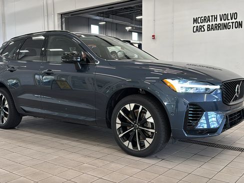 New 2026 Volvo XC60 T8 Plus w/ Climate Package AWD/4WD image 3