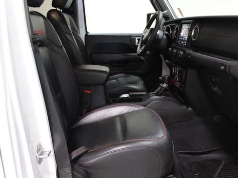 Used 2020 Jeep Gladiator Rubicon AWD/4WD image 23