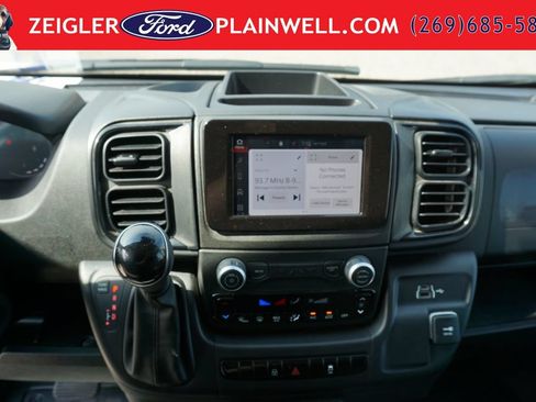 Used 2025 RAM ProMaster 2500 w/ U-Haul Equipment Group FWD image 15