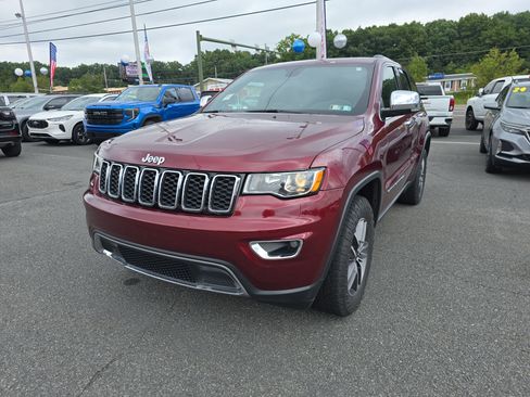 Used 2021 Jeep Grand Cherokee Limited w/ Sun & Sound Group AWD/4WD image 12