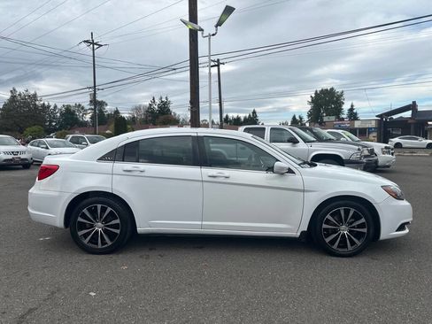 Used 2012 Chrysler 200 S w/ Sun/Sound Group image 6