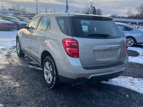 Used 2016 Chevrolet Equinox LS image 10