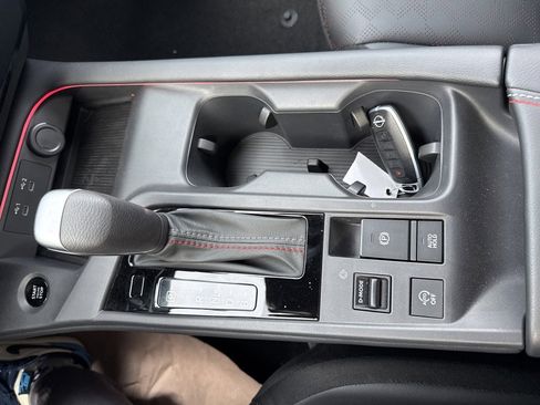 New 2026 Nissan Sentra SR image 18