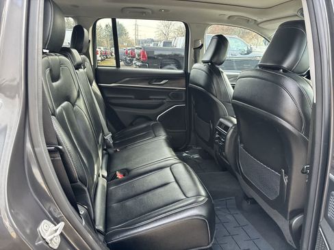 Used 2024 Jeep Grand Cherokee Limited 4xe image 5