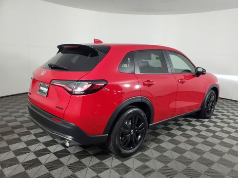 New 2026 Honda HR-V Sport image 4