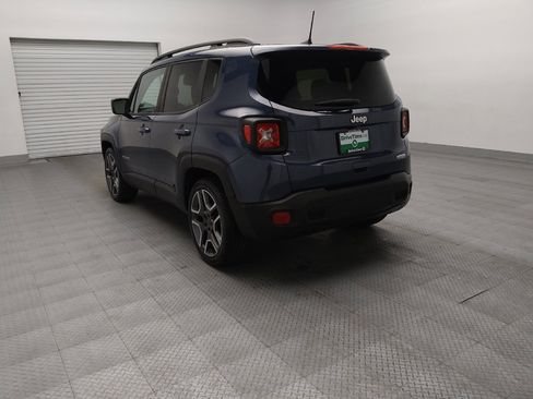 Used 2020 Jeep Renegade Latitude w/ Cold Weather Group image 5