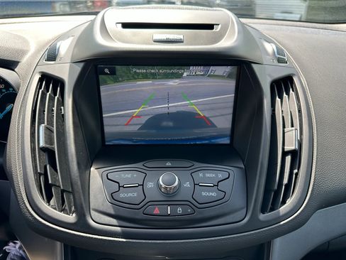 Used 2014 Ford Escape SE w/ Equipment Group 201A AWD/4WD image 23