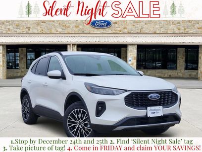 New 2026 Ford Escape SE