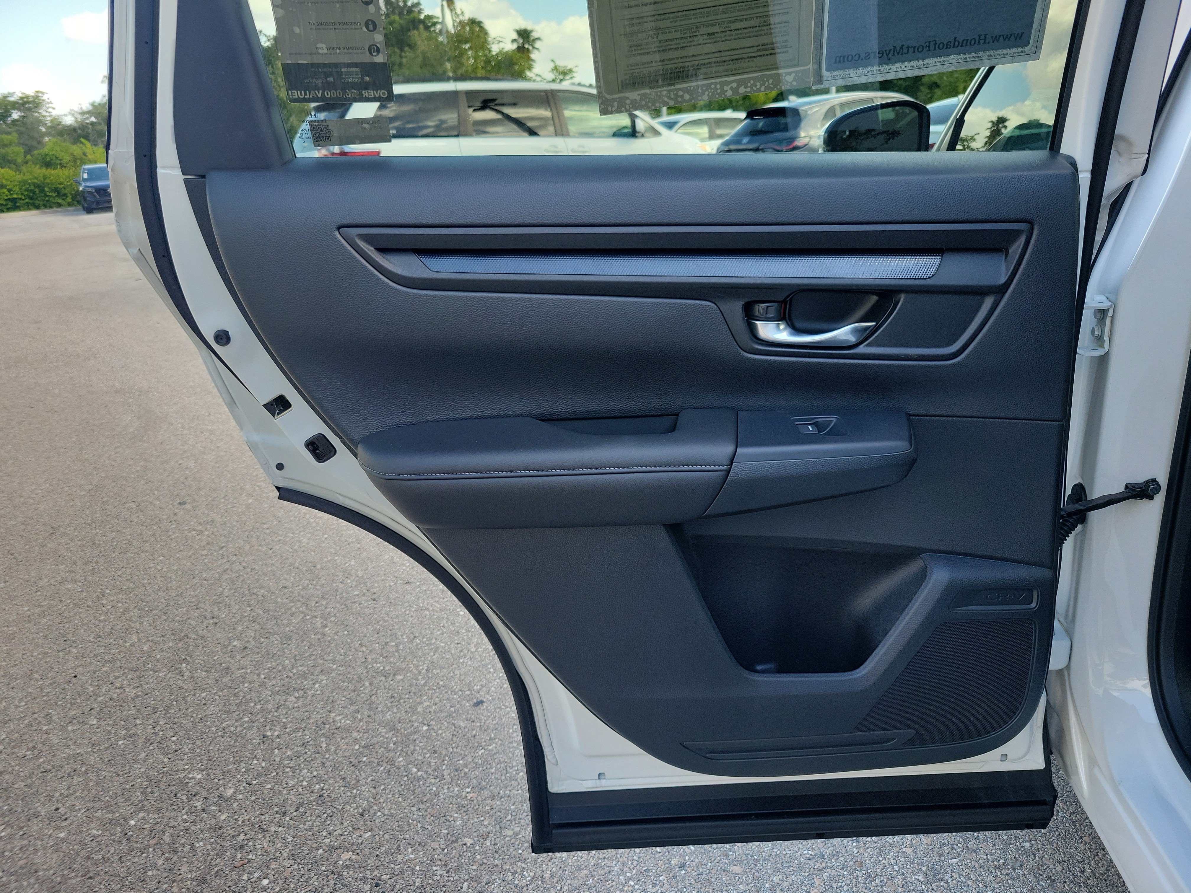 Certified 2025 Honda CR-V EX image 13