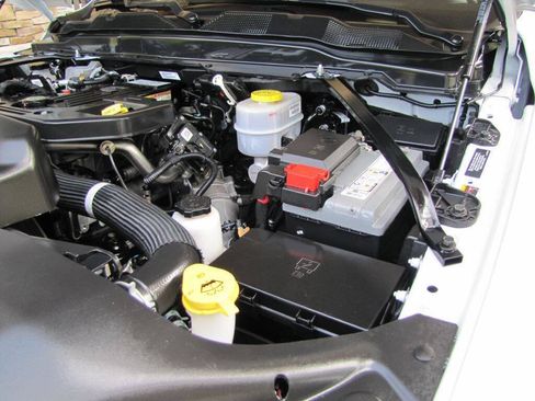 Used 2025 RAM 2500 Big Horn AWD/4WD image 28