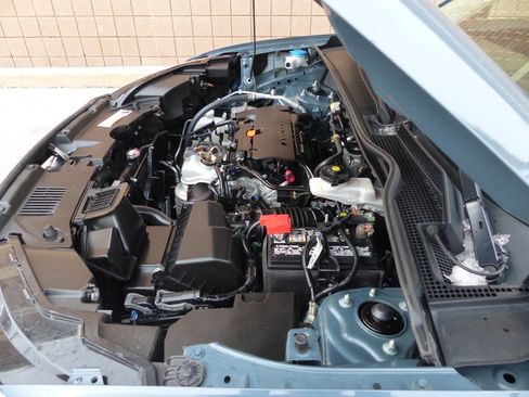 Used 2025 Honda HR-V EX-L image 16
