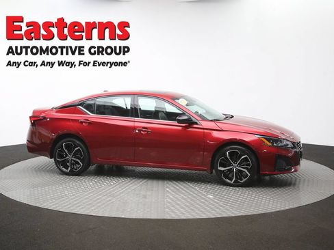 Used 2023 Nissan Altima 2.5 SR w/ SR Premium Package AWD/4WD image 47