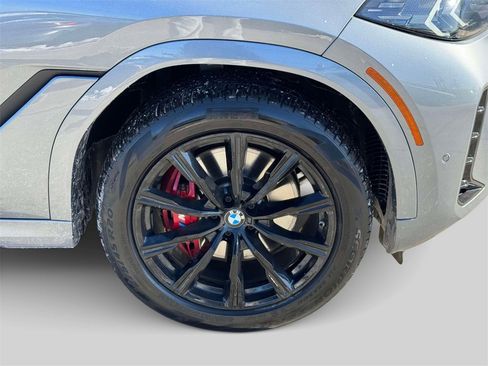 Certified 2024 BMW X6 xDrive40i w/ Premium Package image 5