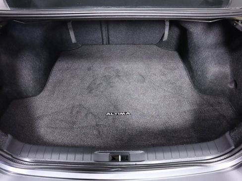 Used 2017 Nissan Altima 2.5 SR image 30