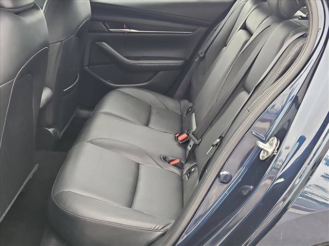 Used 2025 MAZDA MAZDA3 s FWD image 17