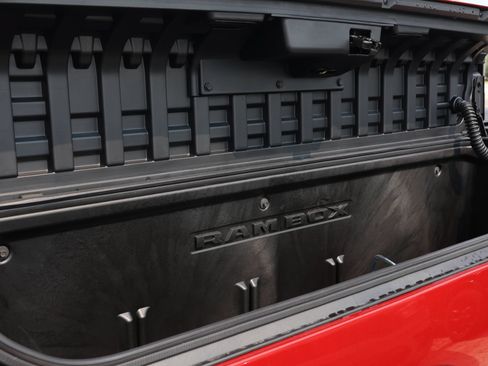 New 2026 RAM 1500 Laramie AWD/4WD image 17