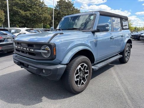 Used 2023 Ford Bronco Outer Banks AWD/4WD image 3
