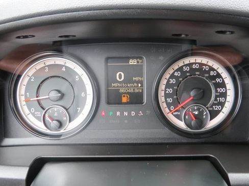 Used 2018 RAM 1500 Tradesman RWD image 17