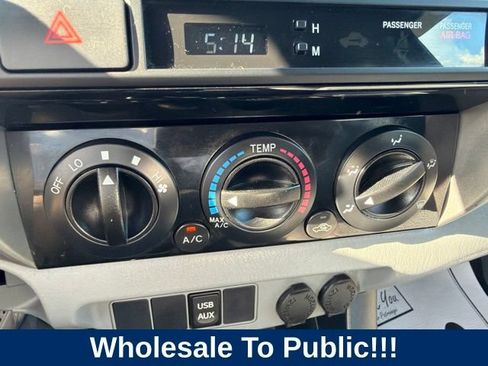 Used 2013 Toyota Tacoma 4x4 Double Cab w/ TRD Sport Pkg image 18