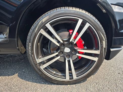 Used 2010 Porsche Cayenne AWD/4WD image 8
