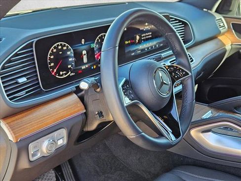 Certified 2025 Mercedes-Benz GLE 350 GLE 350 image 9
