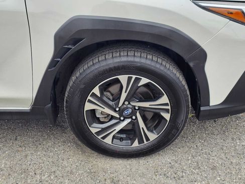 Certified 2024 Subaru Crosstrek 2.0i Premium AWD/4WD image 9
