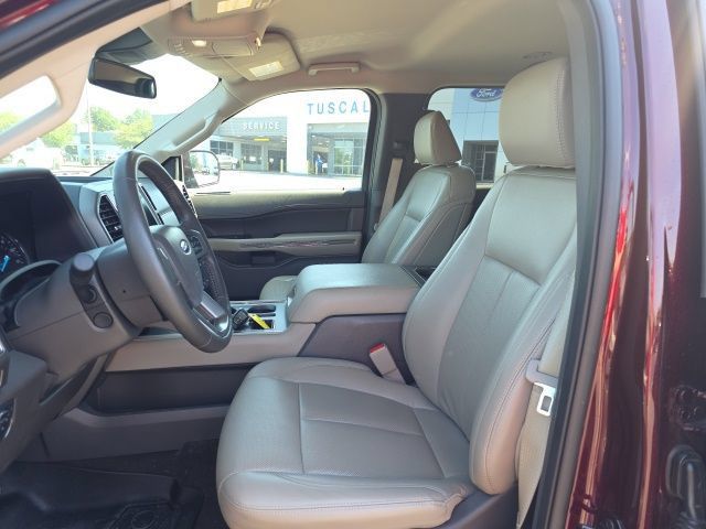 Used 2021 Ford Expedition XLT RWD image 9