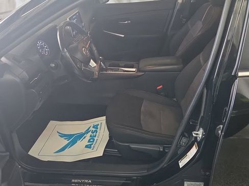 Used 2022 Nissan Sentra SR w/ Midnight Edition FWD image 4