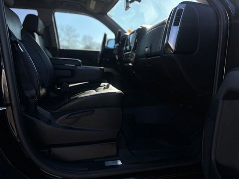 Used 2017 Chevrolet Silverado 1500 LT w/ All Star Edition image 20