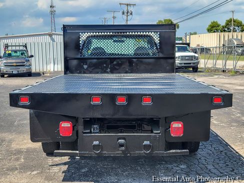 Used 2006 Ford F450 2WD Regular Cab Super Duty image 18