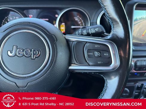 Used 2022 Jeep Wrangler Unlimited Rubicon 4xe w/ Cold Weather Group AWD/4WD image 25